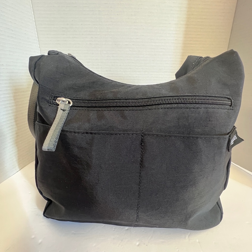 Baggallini Black Nylon Crossbody Shoulder Bag